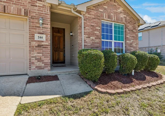 Photo 2 of Single family home for sale at 244 Rock Meadow Dr, Crowley, TX 76036 | MLS# 21404713 | Listing updated on 2026-10-06