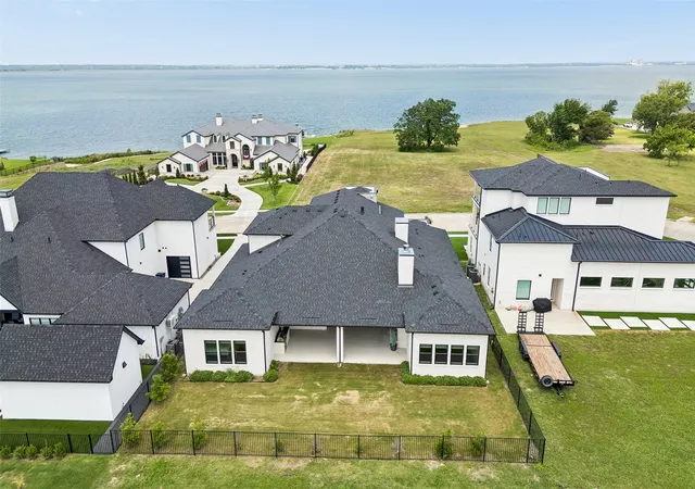 Photo 2 of Single family home for sale at 2027 Noe Blvd, Forney, TX 75126 | MLS# 21401837 | Listing updated on 2026-10-06
