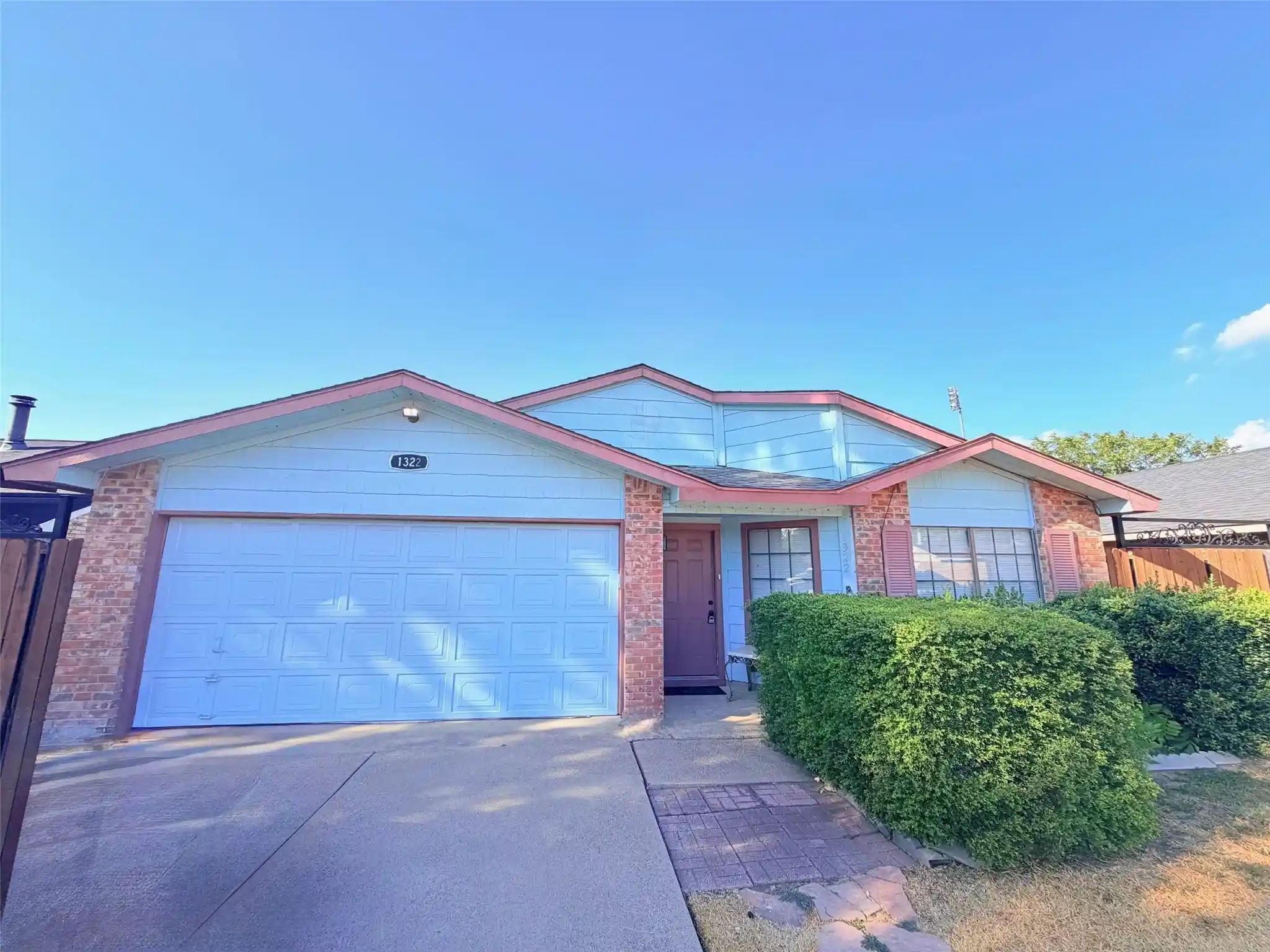 Photo 1 of Single family home for sale at 1322 Clark Trl, Grand Prairie, TX 75052 | MLS# 21392537 | Listing updated on 2026-10-10