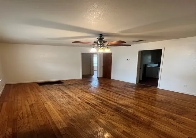 Photo 2 of Single family home for sale at 2517 S 25th Street, Abilene, TX 79605 | MLS# 21403726 | Listing updated on 2026-10-06