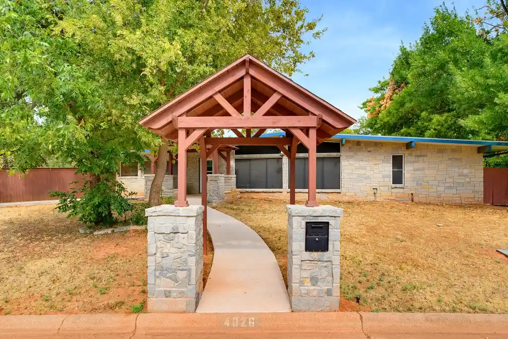 Photo 1 of Single family home for sale at 4026 Congress Ct, Abilene, TX 79603 | MLS# 21403935 | Listing updated on 2026-10-27