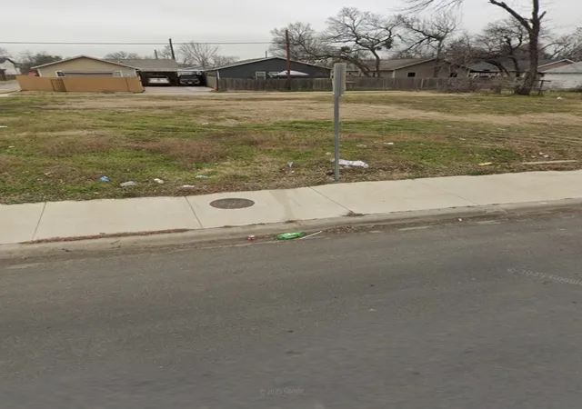 Land for sale at 1855 Bickers St, Dallas, TX 75212 | MLS# 21404942