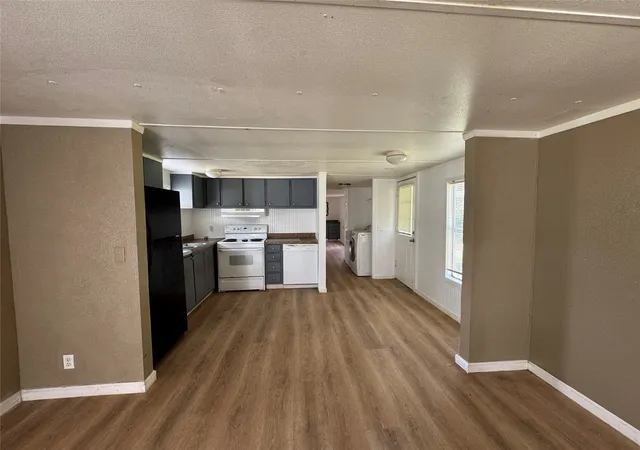Photo 3 of Manufactured home for sale at 204 W Tarrant St, Cumby, TX 75433 | MLS# 21404988 | Listing updated on 2026-10-07