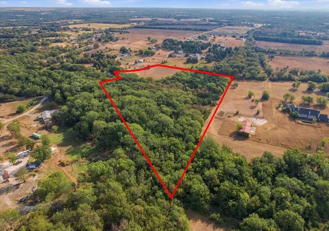 Photo 2 of Land for sale at 435 County Rd 4446, Whitewright, TX 75491 | MLS# 21404335 | Listing updated on 2026-10-07
