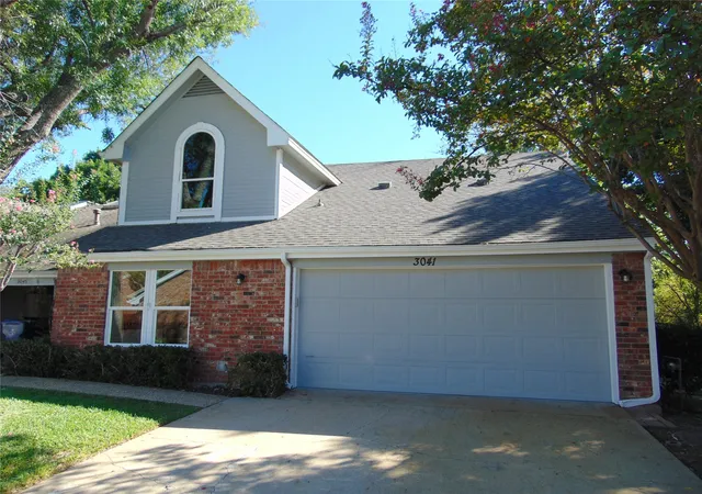 Single family home for sale at 3041 Waterfront Cir, Garland, TX 75042 | MLS# 21371457