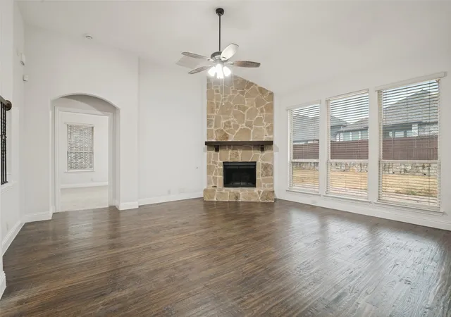 Photo 2 of Single family home for sale at 1814 Huntsman Way, Heath, TX 75126 | MLS# 21401660 | Listing updated on 2026-10-10