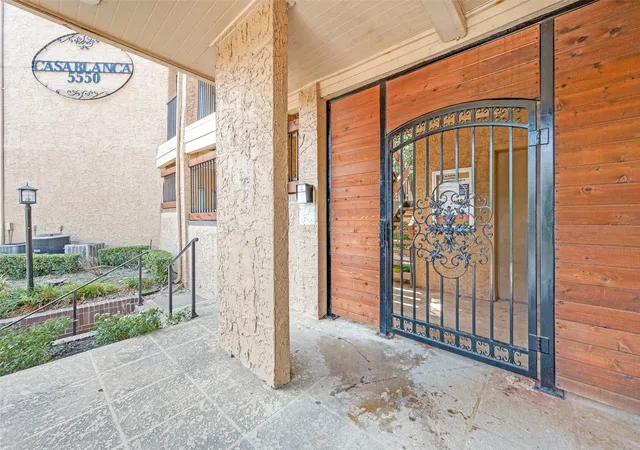 Listing Photo 2 - Condo for sale in building located at 5550 Spring Vly Rd, Dallas, TX 75254 - Unit #C21