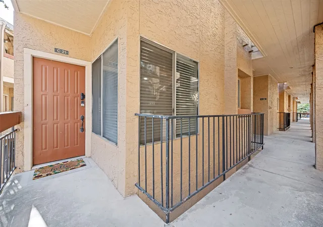 Listing Photo 3 - Condo for sale in building located at 5550 Spring Vly Rd, Dallas, TX 75254 - Unit #C21