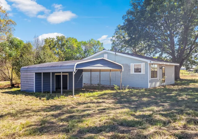Photo 4 of Single family home for sale at 6157 Fm 556, Gilmer, TX 75644 | MLS# 21405233 | Listing updated on 2026-10-07