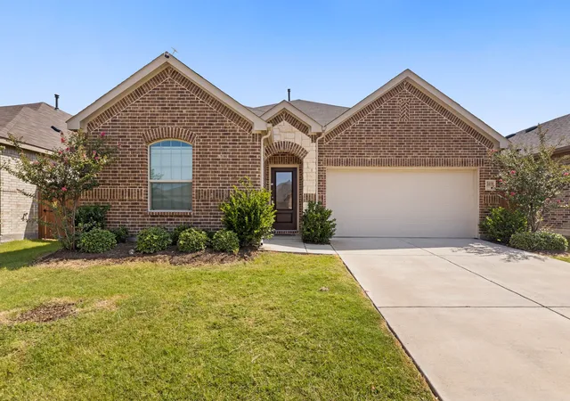 Photo 1 of Single family home for sale at 3618 Big Nemaha Dr, Crandall, TX 75114 | MLS# 21405397 | Listing updated on 2026-10-07