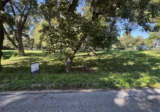 Land for sale at 1614 S Rusk St, Sherman, TX 75090 | MLS# 21405360
