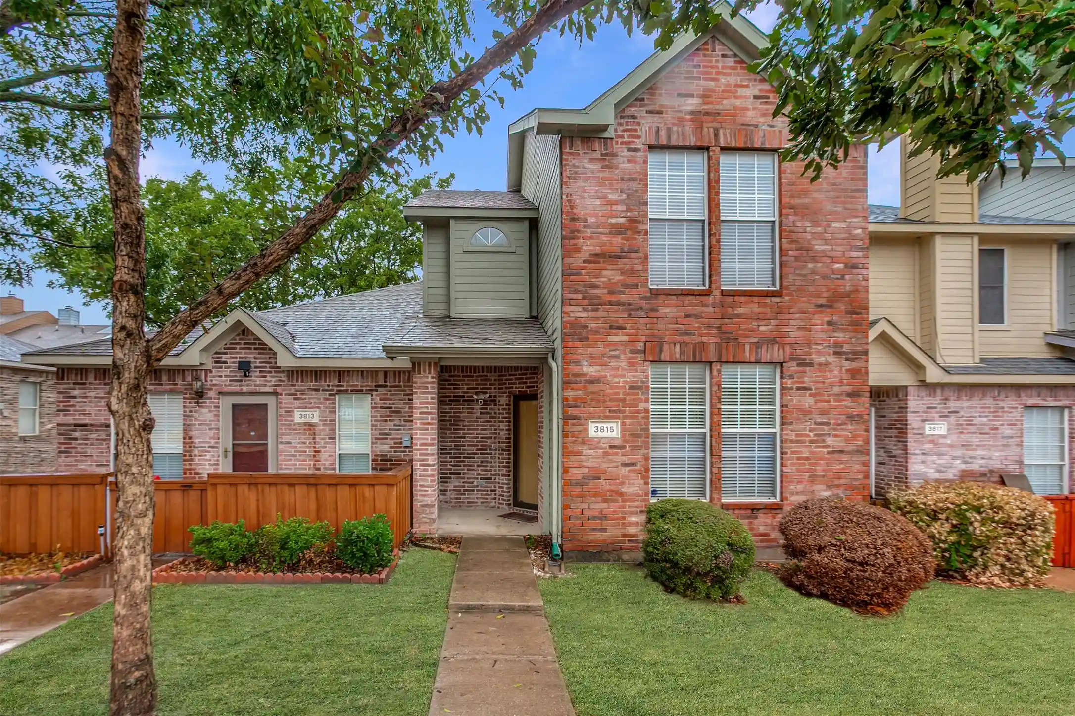 Photo 1 of Townhouse for sale at 3815 Brandon Park Dr, Garland, TX 75044 | MLS# 21405435 | Listing updated on 2026-10-28