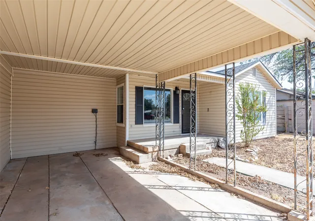 Photo 4 of Single family home for sale at 901 Ash, Merkel, TX 79536 | MLS# 21405469 | Listing updated on 2026-10-07