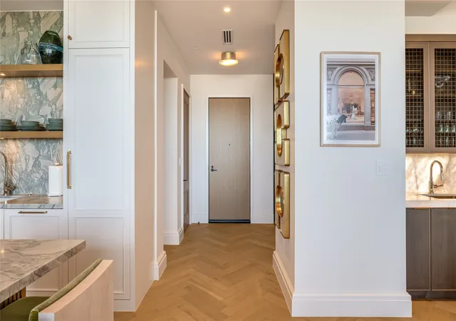 Photo 2 of Condo for sale at 2408 Victory Park Ln #1442, Dallas, TX 75219 | MLS# 21404134 | Listing updated on 2026-10-08