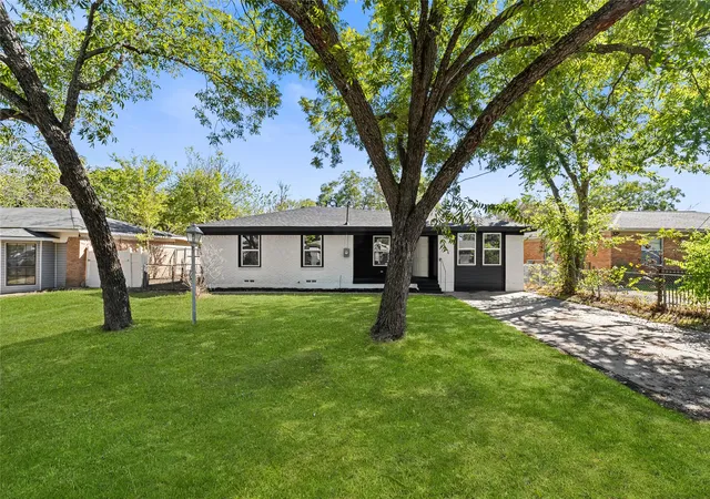Photo 2 of Single family home for sale at 12924 Mitchell Dr, Balch Springs, TX 75180 | MLS# 21405376 | Listing updated on 2026-10-07