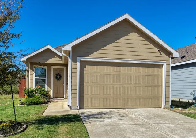Photo 1 of Single family home for sale at 2388 Great Belt Blvd, Crandall, TX 75114 | MLS# 21405331 | Listing updated on 2026-10-07