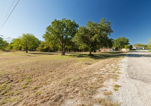 Photo 3 of Land for sale at Tbd Lot 22 Port O Call Dr, Runaway Bay, TX 76426 | MLS# 21404563 | Listing updated on 2026-10-07