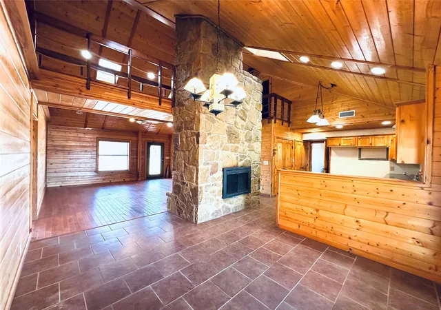 Photo 3 of Single family home for sale at 349 Lake Point, Comanche, TX 76442 | MLS# 21405608 | Listing updated on 2026-10-07