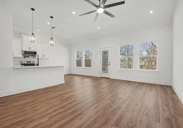 Photo 3 of Single family home for sale at 4528 Church St, Greenville, TX 75401 | MLS# 21406017 | Listing updated on 2026-10-08