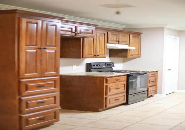 Photo 3 of Single family home for sale at 7429 Pecanwood Ln, Haughton, LA 71037 | MLS# 21406021 | Listing updated on 2026-10-08
