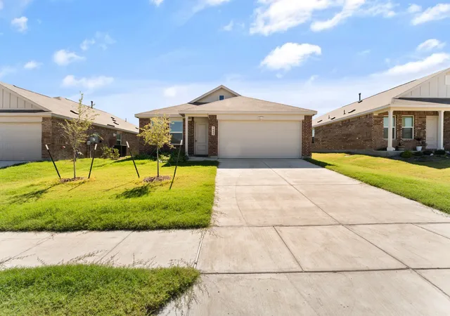 Photo 1 of Single family home for sale at 1948 Kiwi Dr, Royse City, TX 75189 | MLS# 21406041 | Listing updated on 2026-10-08