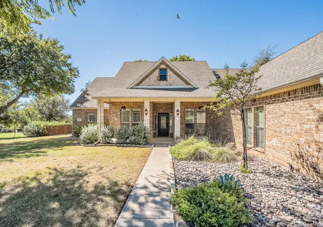 Photo 3 of Single family home for sale at 155 N Star Xing Ln, Weatherford, TX 76088 | MLS# 21405642 | Listing updated on 2026-10-08