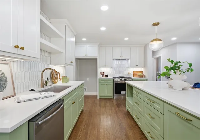 Photo 1 of Single family home for sale at 4016 Locke Ave, Fort Worth, TX 76107 | MLS# 21405651 | Listing updated on 2026-10-28