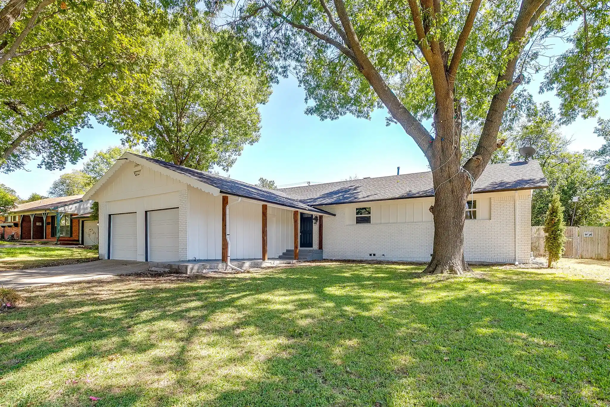 Photo 1 of Single family home for sale at 3205 Cortez Dr, Fort Worth, TX 76116 | MLS# 21405110 | Listing updated on 2026-10-26