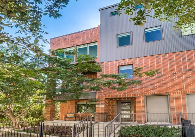 Photo 1 of Townhouse for sale at 2901 Wingate St, Fort Worth, TX 76107 | MLS# 21403318 | Listing updated on 2026-10-08