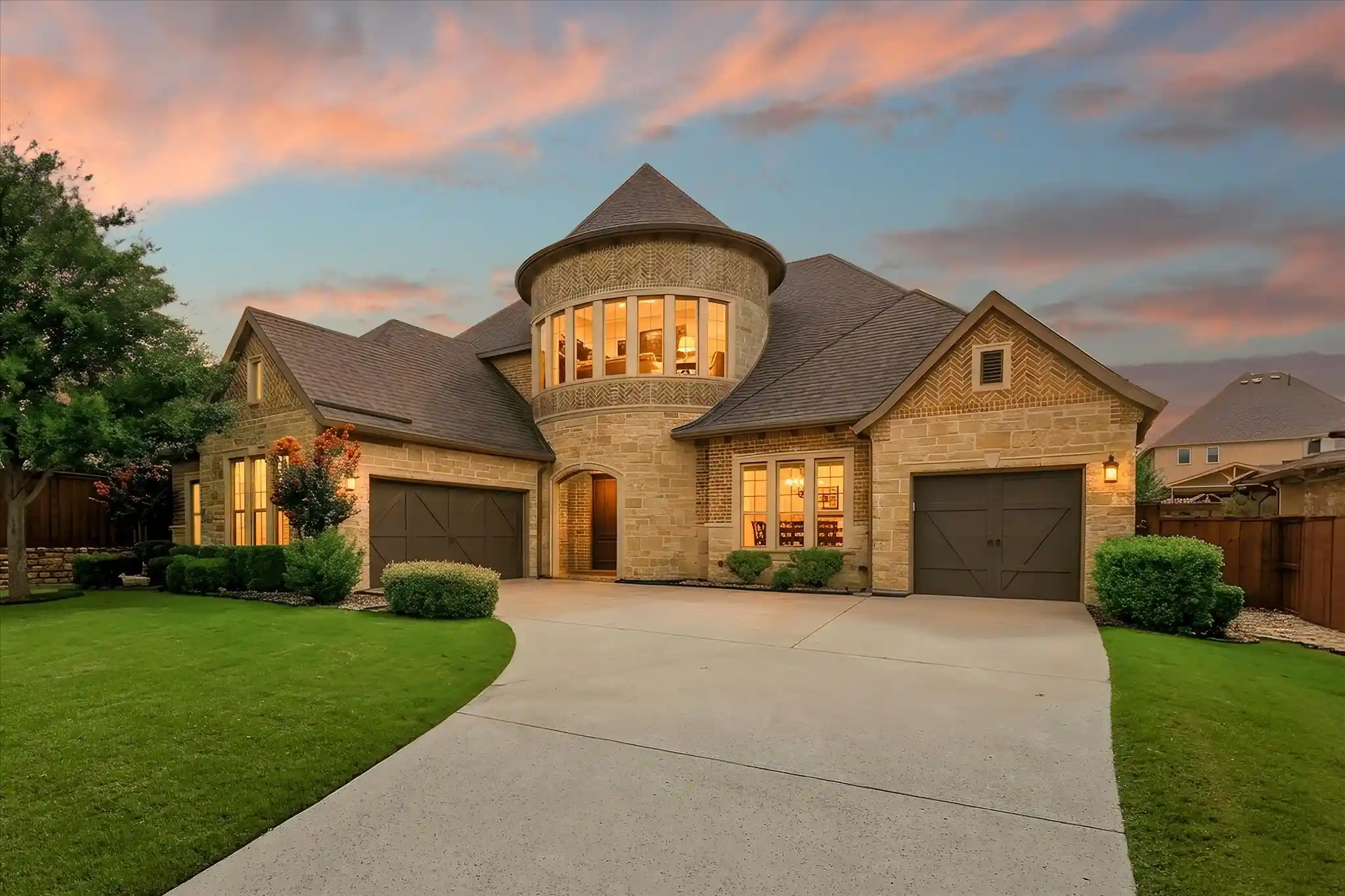 Photo 1 of Single family home for sale at 2355 Cutting Horse Trl, Frisco, TX 75036 | MLS# 21396205 | Listing updated on 2026-10-11