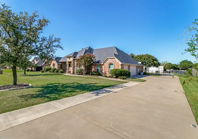 Photo 1 of Single family home for sale at 508 Singing Quail Trl, Haslet, TX 76052 | MLS# 21392729 | Listing updated on 2026-10-08