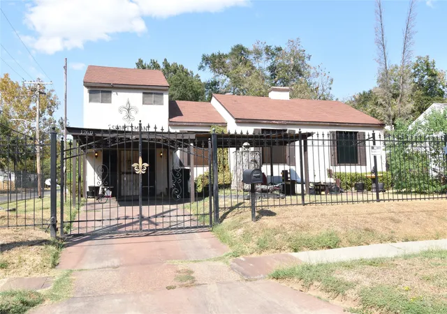 Photo 1 of Single family home for sale at 1760 Alma St, Shreveport, LA 71108 | MLS# 21397693 | Listing updated on 2026-10-08