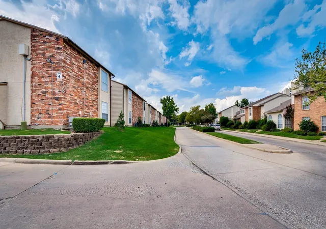 Photo 3 of Condo for sale at 12484 Abrams Rd #1623, Dallas, TX 75243 | MLS# 21402612 | Listing updated on 2026-10-08