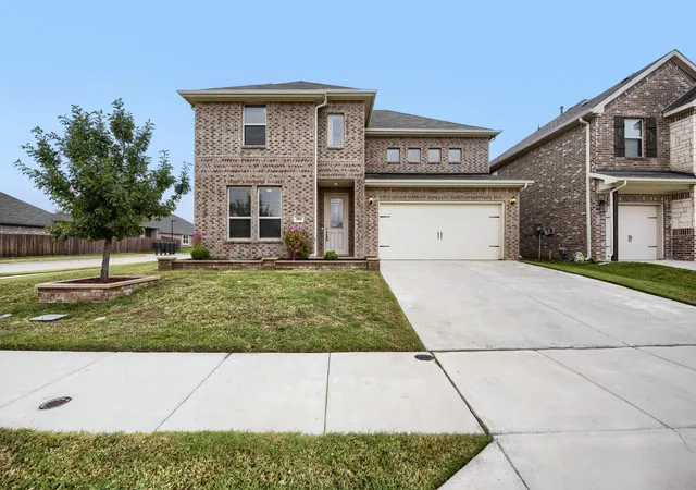 Photo 1 of Single family home for sale at 3801 Heather Meadows Dr, Keller, TX 76244 | MLS# 21404560 | Listing updated on 2026-10-08