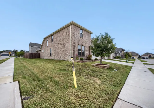 Photo 2 of Single family home for sale at 3801 Heather Meadows Dr, Keller, TX 76244 | MLS# 21404560 | Listing updated on 2026-10-08
