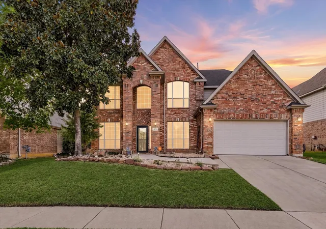 Single family home for sale at 103 Deerpath Rd, Hickory Creek, TX 75065 | MLS# 21400315