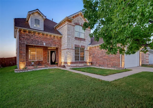 Photo 2 of Single family home for sale at 2828 Appaloosa Ct, Little Elm, TX 75068 | MLS# 21395564 | Listing updated on 2026-10-07