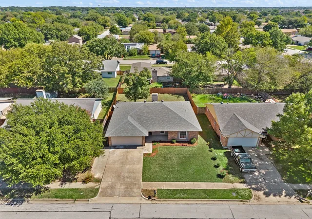 Photo 27 of Single family home for sale at 7512 Clover Ln, Watauga, TX 76148 | MLS# 21406076 | Listing updated on 2026-10-10