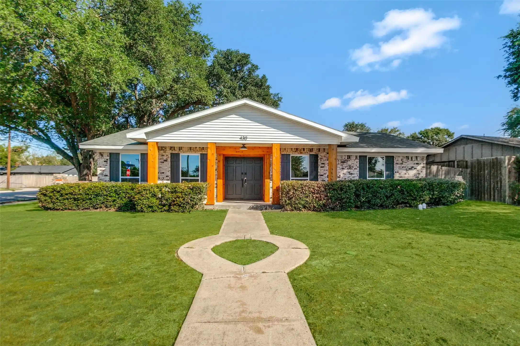Photo 1 of Single family home for sale at 430 Worcester Way, Richardson, TX 75080 | MLS# 21406444 | Listing updated on 2026-10-28