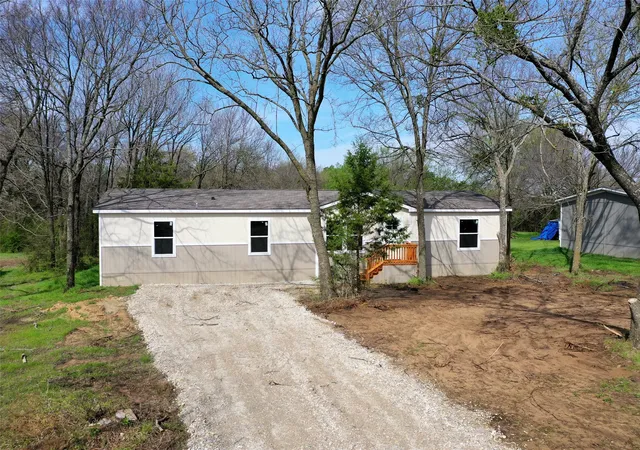Photo 1 of Single family home for sale at 629 Cr 167 St, Whitesboro, TX 76273 | MLS# 21406536 | Listing updated on 2026-10-08