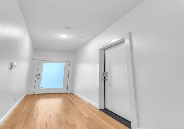 Photo 2 of Condo for sale at 1510 N Washington Ave #703, Dallas, TX 75204 | MLS# 21406358 | Listing updated on 2026-10-08