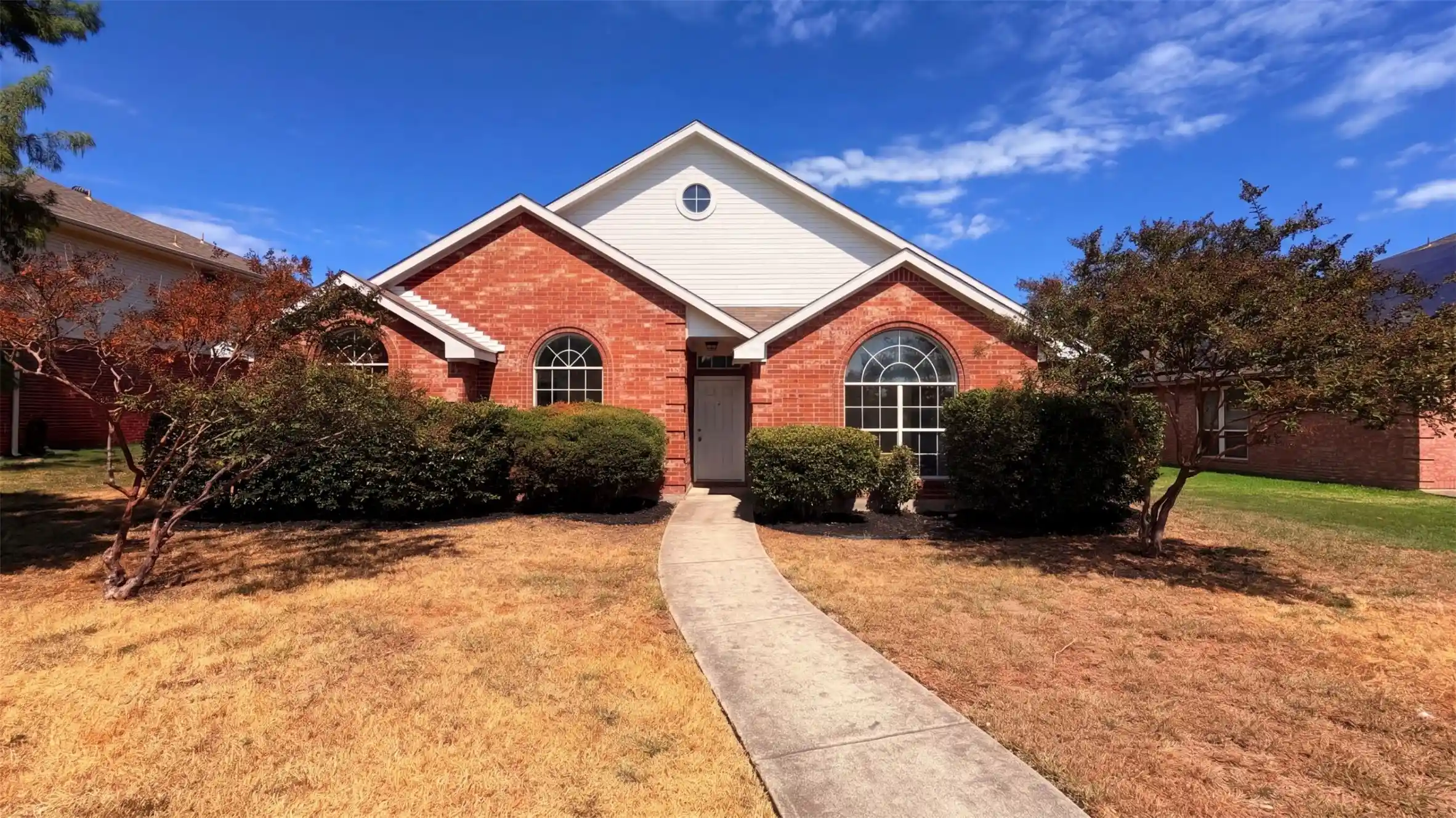 Single family home for sale at 7109 Cottonwood Cir, Sachse, TX 75048 | MLS# 21406582