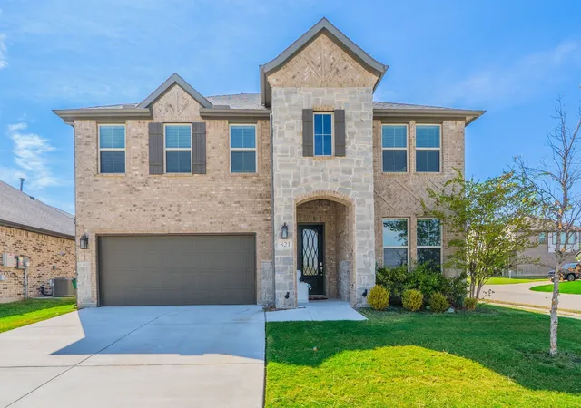 Photo 1 of Single family home for sale at 821 Reynolds Dr, Fate, TX 75087 | MLS# 21405457 | Listing updated on 2026-10-08