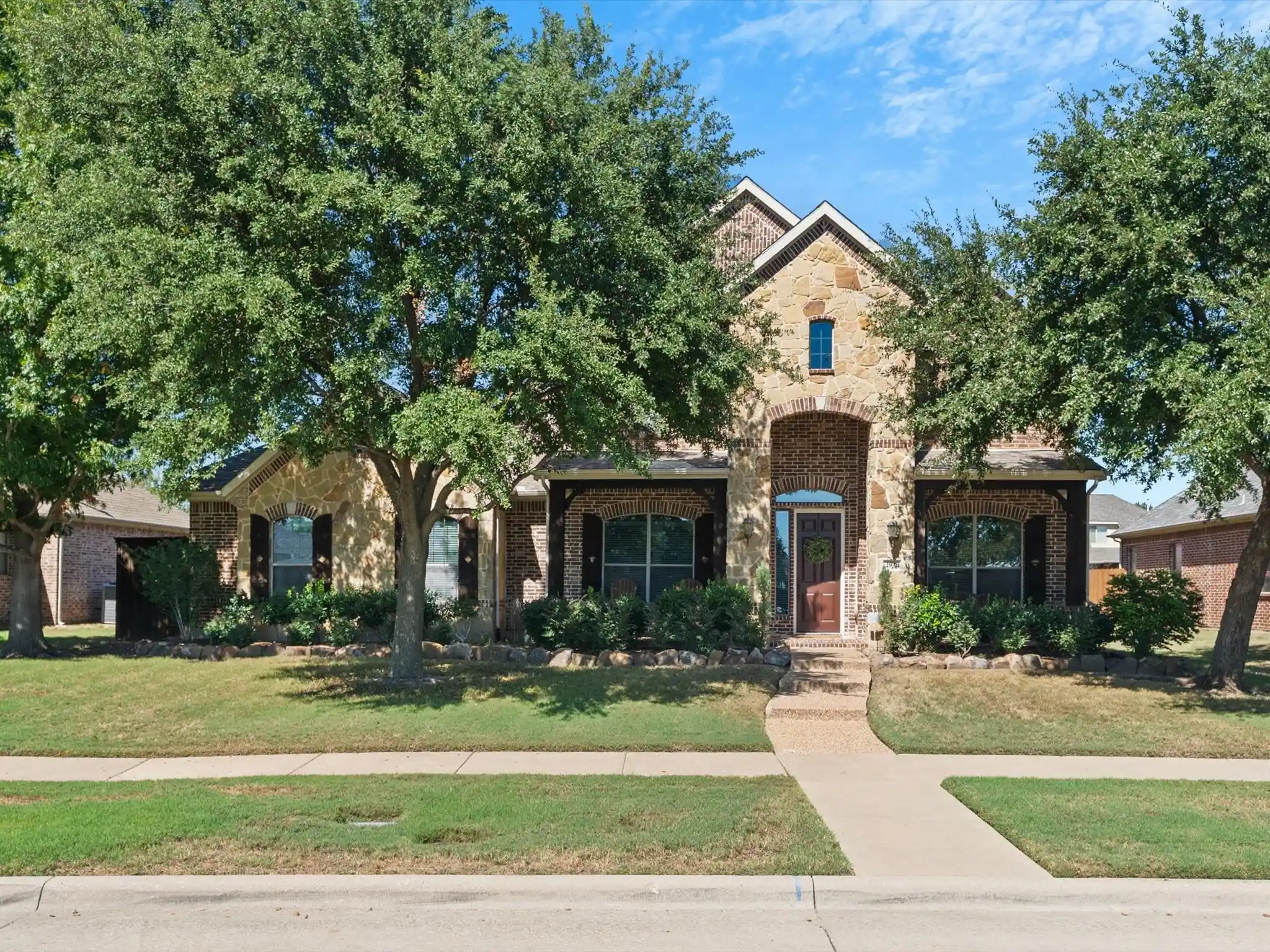 Photo 1 of Single family home for sale at 4934 Stephanie St, Frisco, TX 75033 | MLS# 21386956 | Listing updated on 2026-10-24