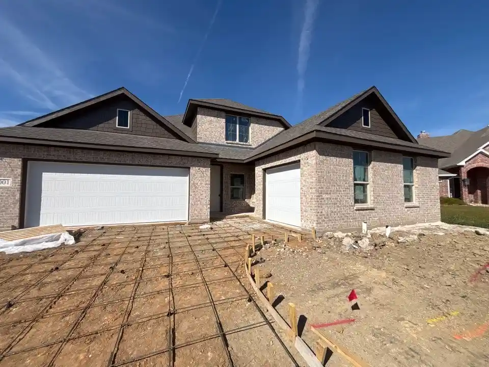 Photo 1 of Single family home for sale at 1001 Nogalito Ave, Crowley, TX 76036 | MLS# 21405197 | Listing updated on 2026-10-25