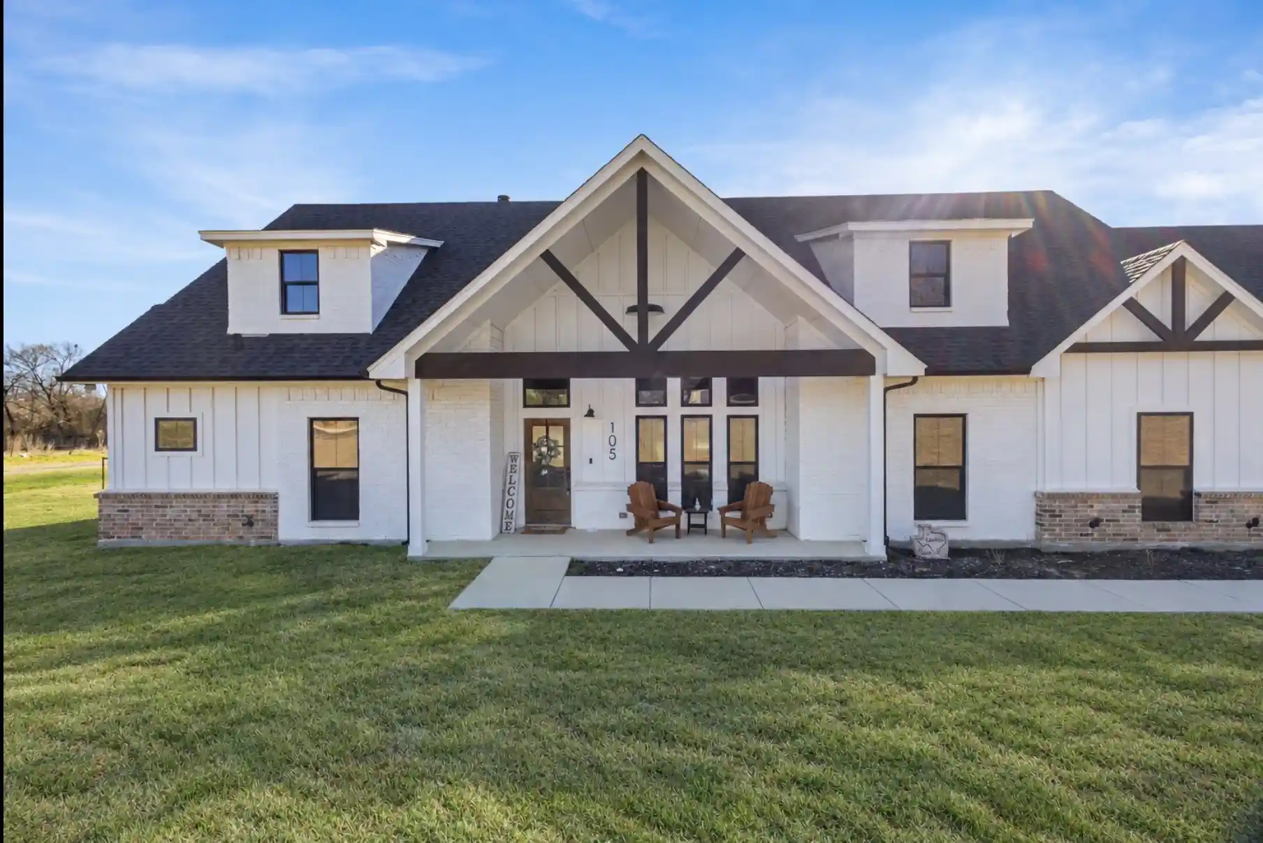 Photo 1 of Single family home for sale at 105 Proctor Ln, Decatur, TX 76234 | MLS# 21406670 | Listing updated on 2026-10-08