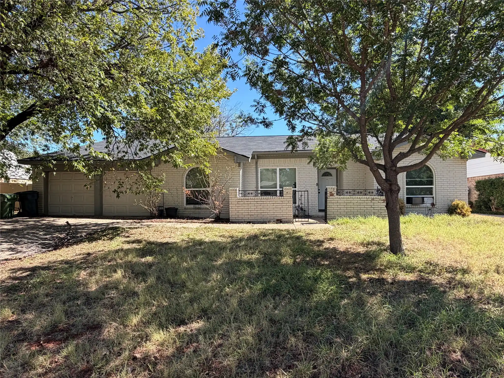 Photo 1 of Single family home for sale at 3740 Holland Dr, North Richland Hills, TX 76180 | MLS# 21406814 | Listing updated on 2026-10-08