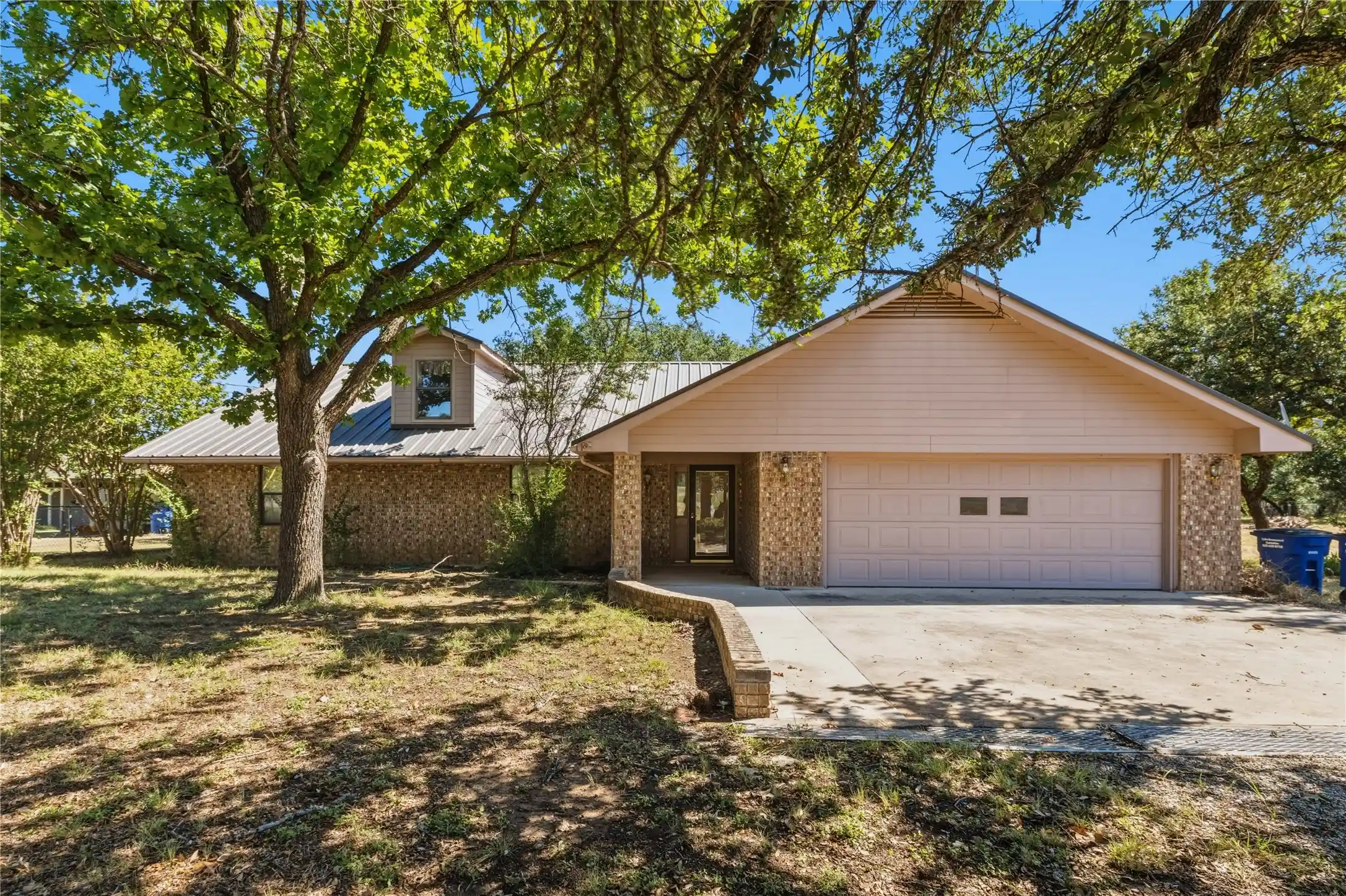 Photo 1 of Single family home for sale at 4306 Fm 3021, Brownwood, TX 76801 | MLS# 21404785 | Listing updated on 2026-10-08