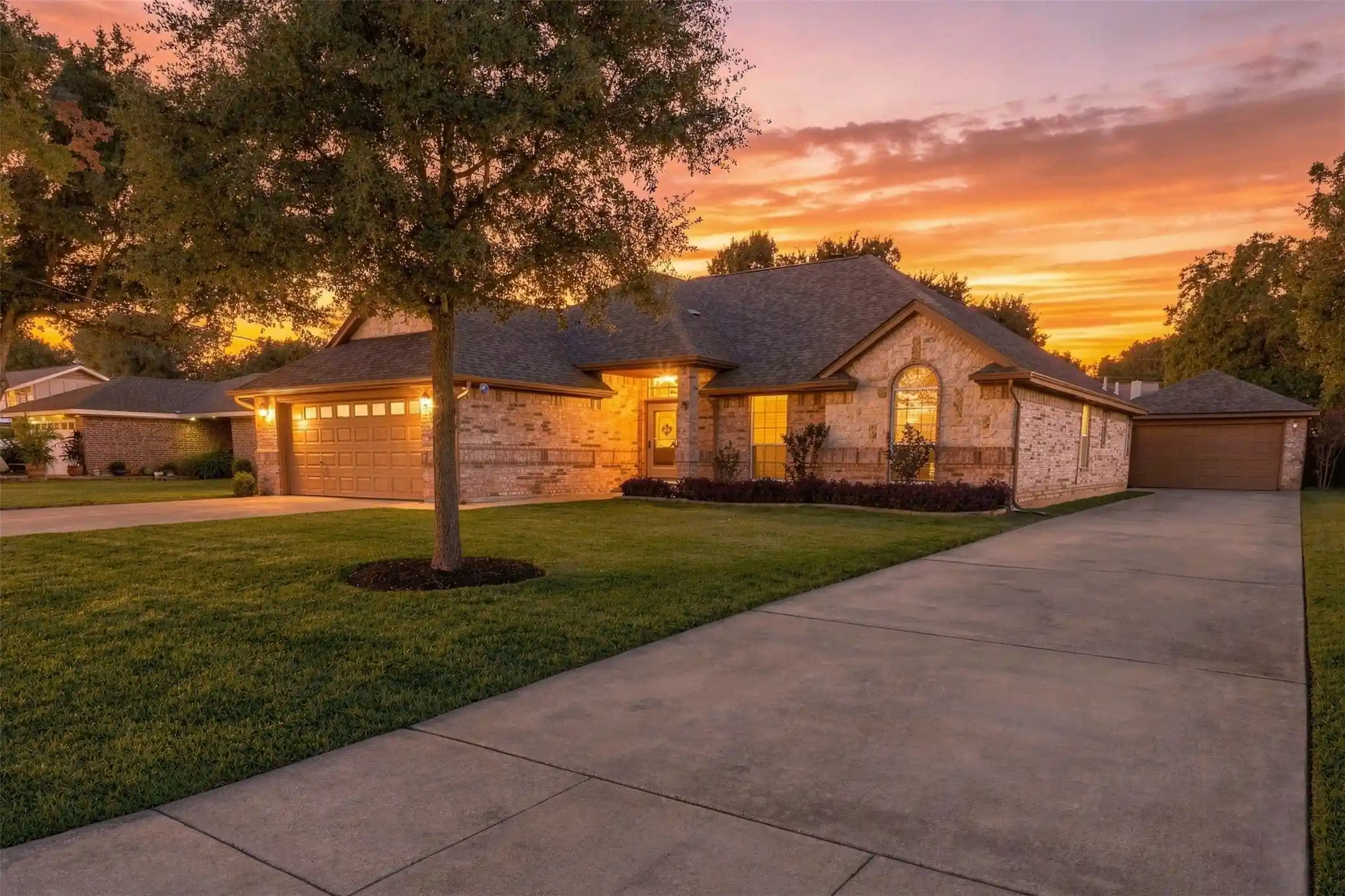 Photo 1 of Sale Pending at 7713 Buck St, North Richland Hills, TX 76182 | MLS# 21405805 | Listing updated on 2026-10-19