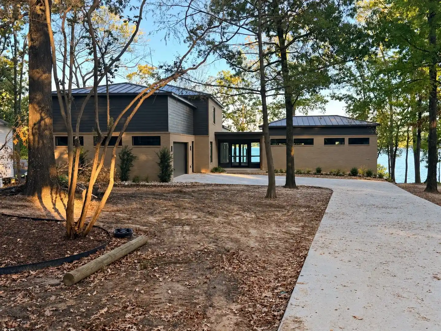 Photo 1 of Sale Pending at 148 King Andrew Ct, Scroggins, TX 75480 | MLS# 21406946 | Listing updated on 2026-10-24